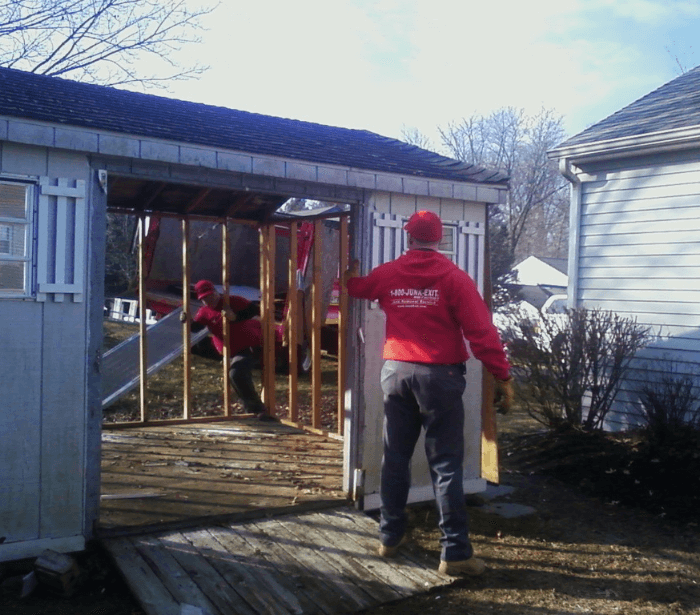 Decks Dismantle Service